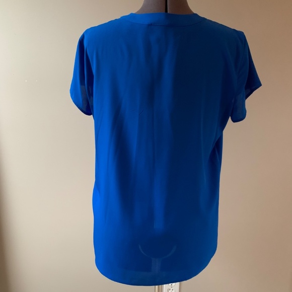 NWOT CK Dacian Keyhole Detail Blouse - Picture 4 of 9